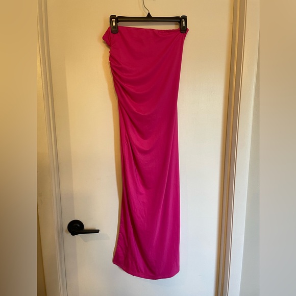 NWOT Area Stars hot pink bodycon maxi skirt - Picture 4 of 5